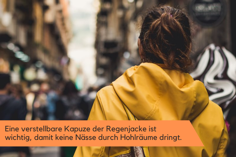 Wasserdichte Regenjacke mit verstellbarer Kapuze Regenjacke mit verstellbarer Kapuze im Test