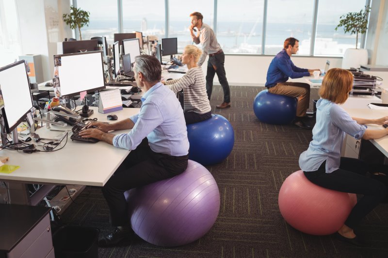 Sitzball im Büro