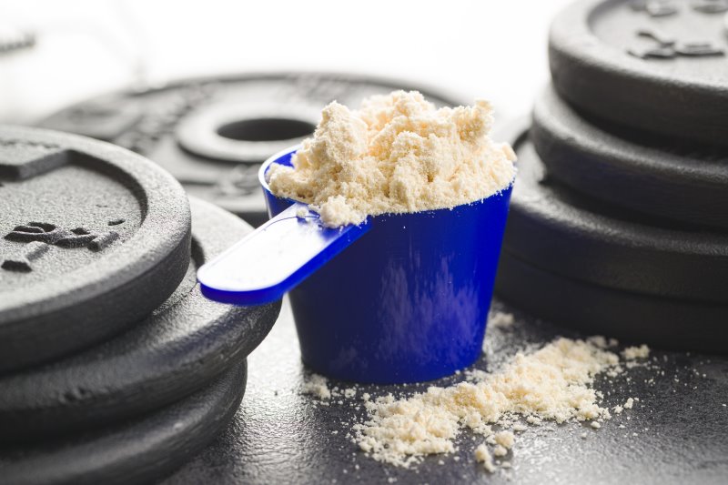 Whey Isolat ist ein reines, sehr hochwertiges Proteinpulver