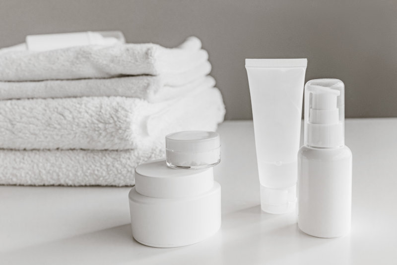 Duschschaum und andere Kosmetikverpackungen