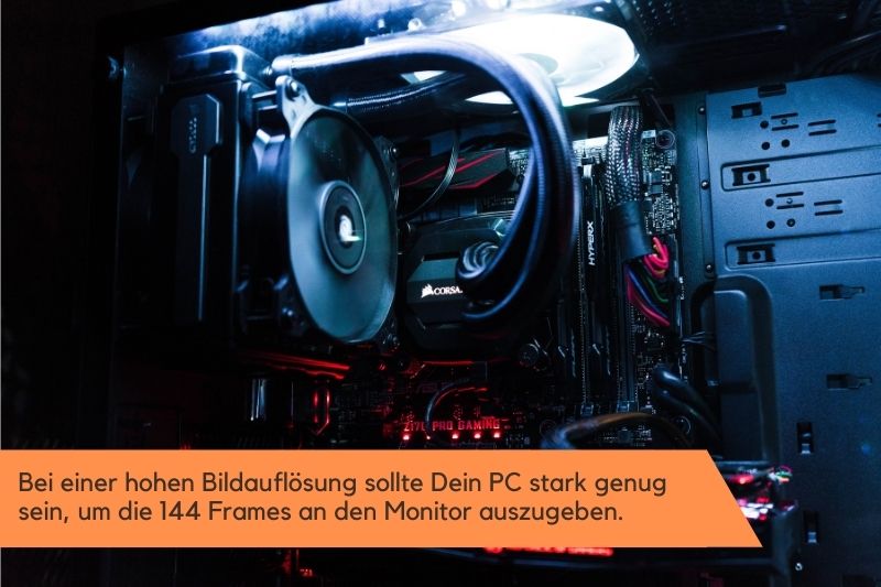 Grafikkarte im Gehäuse eines PCs für 144hz Monitor.